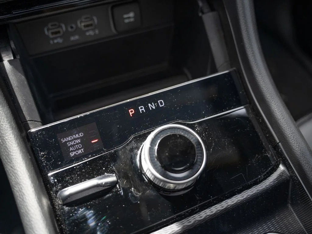 Used 2024 White Jeep Limited image 27