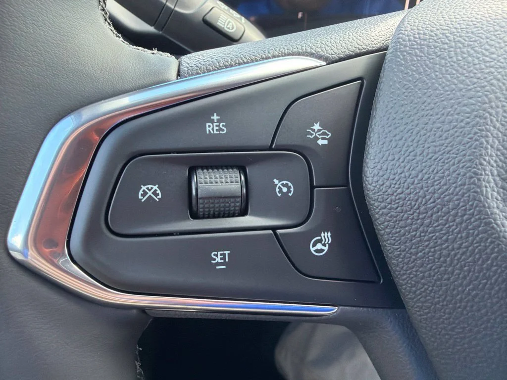 New 2026 Summit White Chevrolet LT image 8