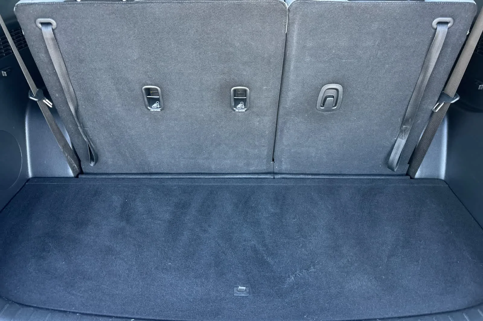 Certified Used 2025 Hyper White Hyundai SEL image 16