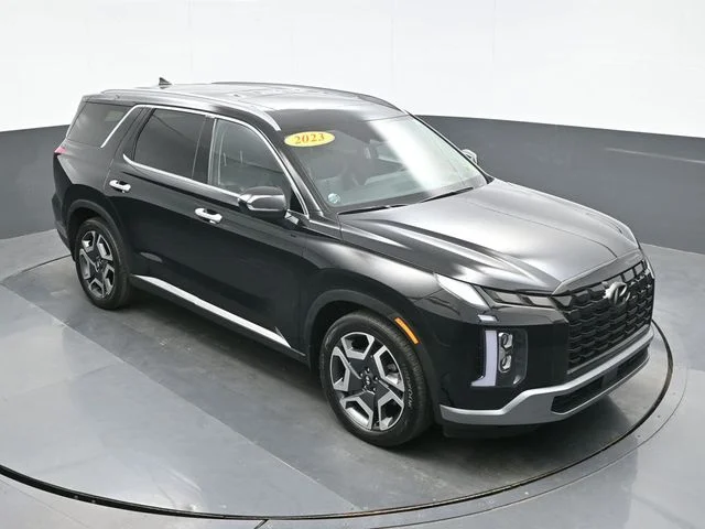 Used 2023 Black Hyundai Limited image 14