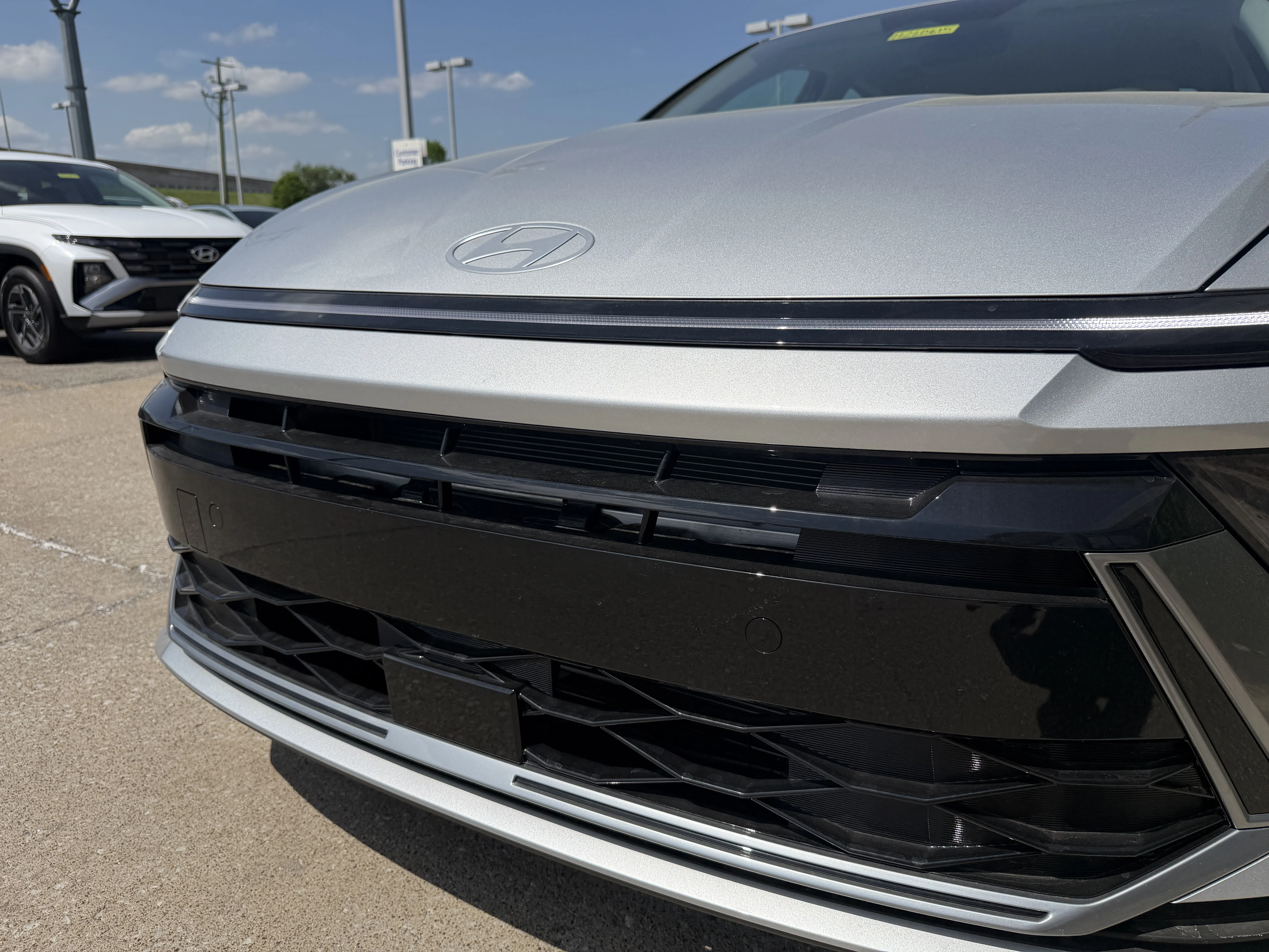 Used 2026 Aero Silver Hyundai SE image 14