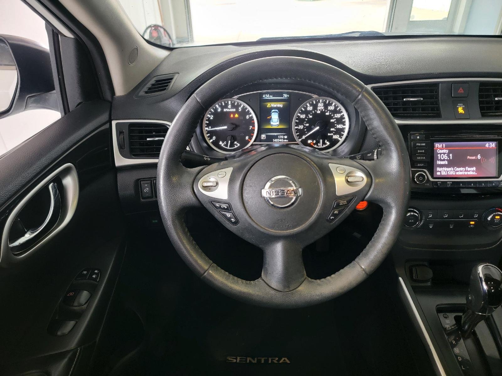 Used 2017 Aspen White Nissan SV image 18