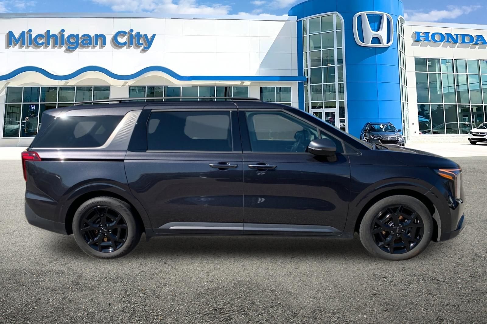 Used 2025  Kia SX Prestige image 6