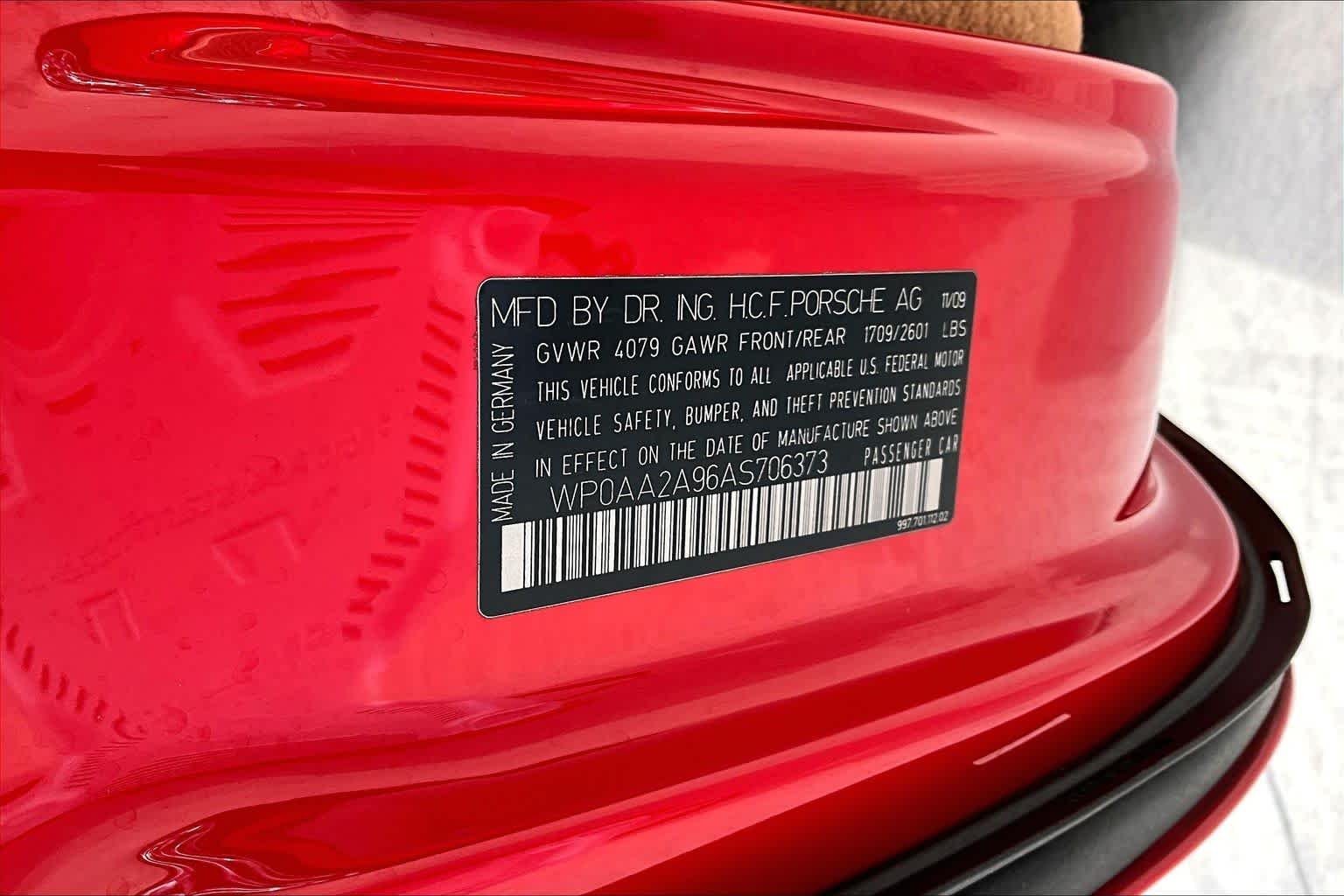 Used 2010 Guards Red Porsche Carrera image 26