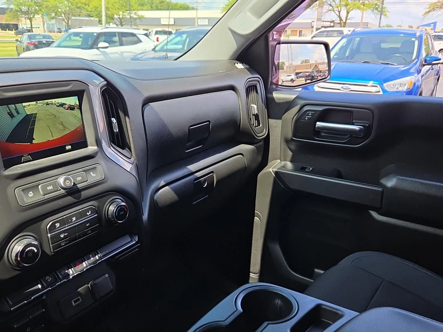 Used 2019 RED HOT Chevrolet Custom Trail Boss image 19