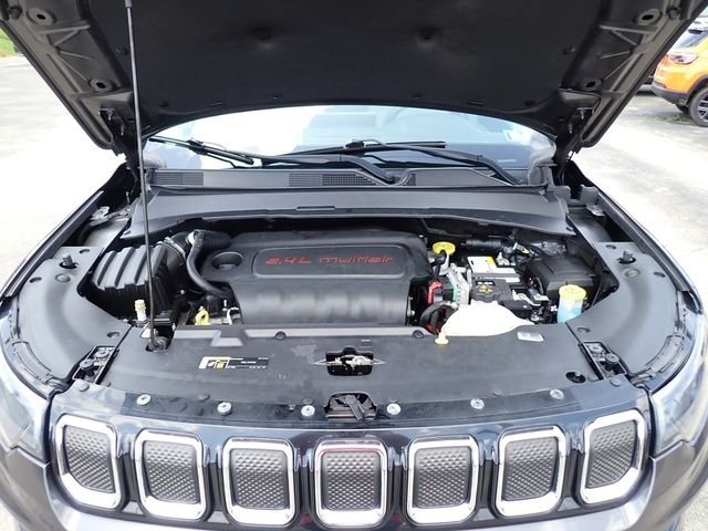 Used 2022 Gray Jeep Limited image 12