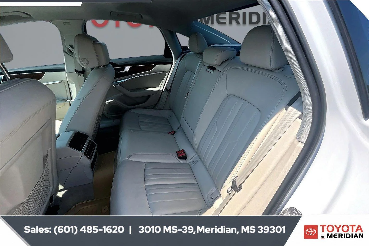 Used 2023 Ibis White Audi Premium image 19