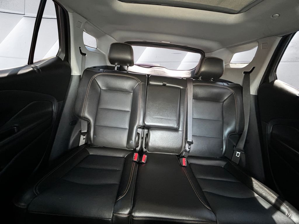 Used 2021 Gray GMC SLT image 18
