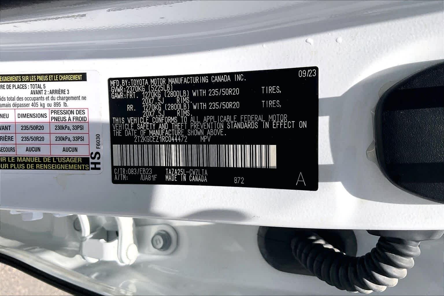 Used 2024 Ultra White Lexus F SPORT Handling image 33