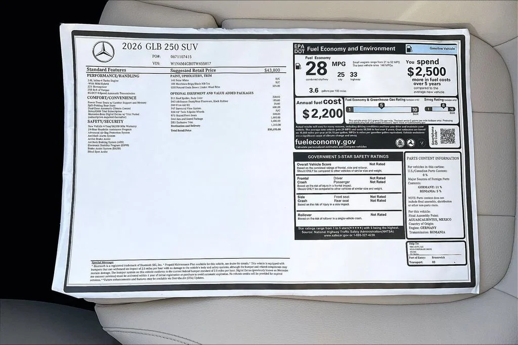 New 2026 Polar White Mercedes-Benz GLB 250 image 31