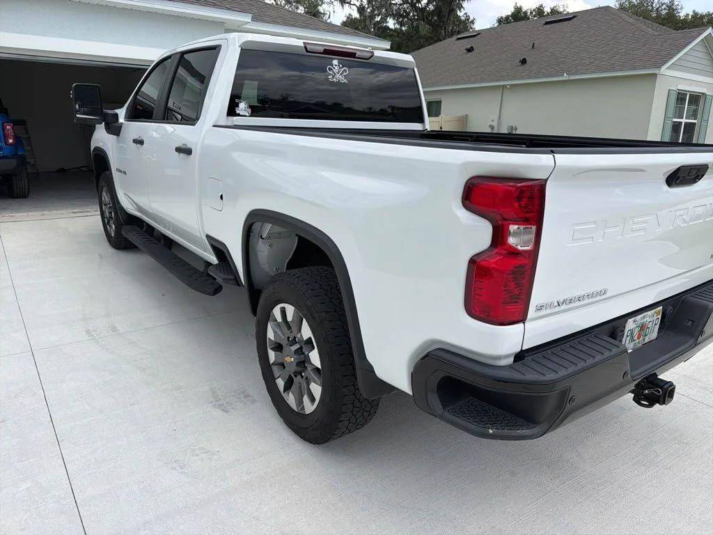 Used 2024 White Chevrolet Custom image 5