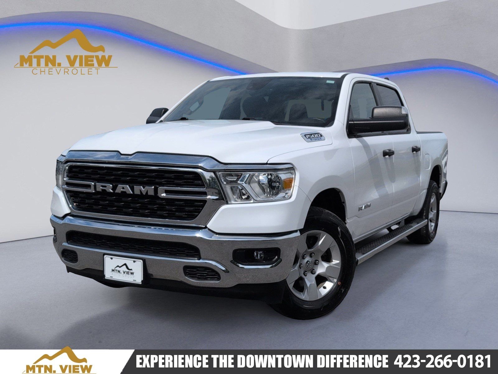2023 RAM 1500 Big Horn/Lone Star 4x4 Crew Cab 5'7's photo