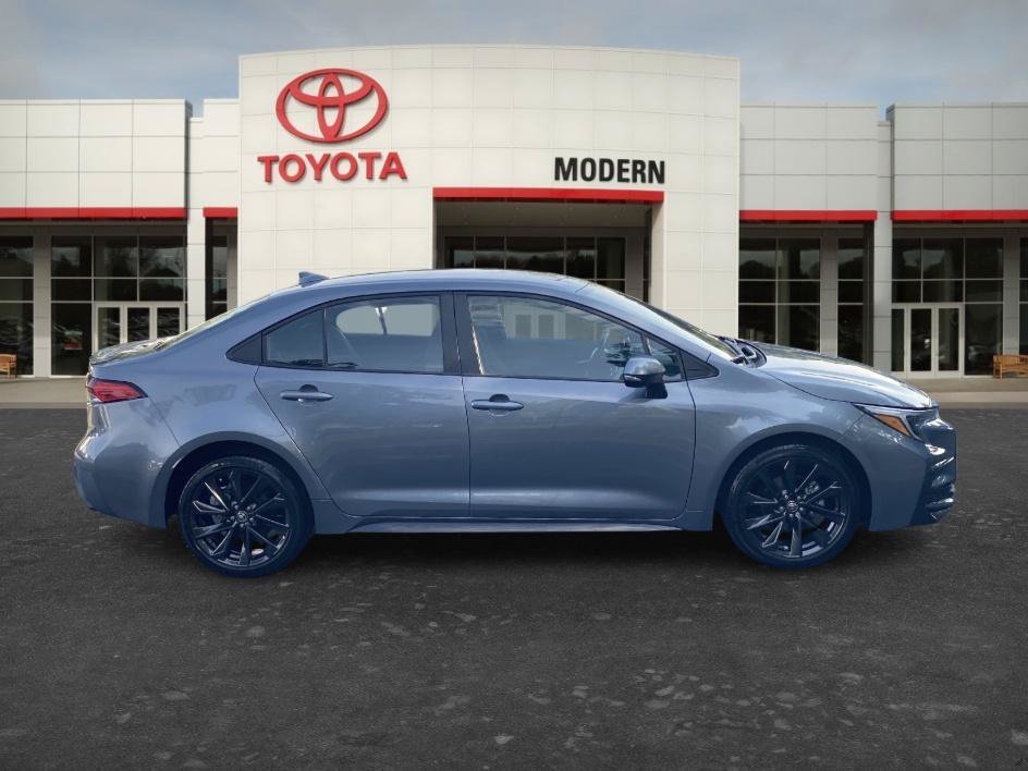 Certified Used 2025 Celestite Toyota SE image 4