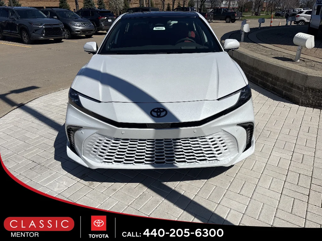 New 2026 Wind Chill Pearl Toyota XSE image 3