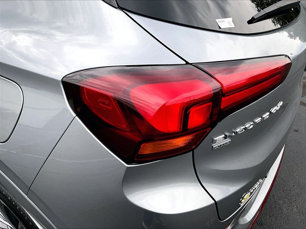 Used 2023 Gray Buick Select image 31