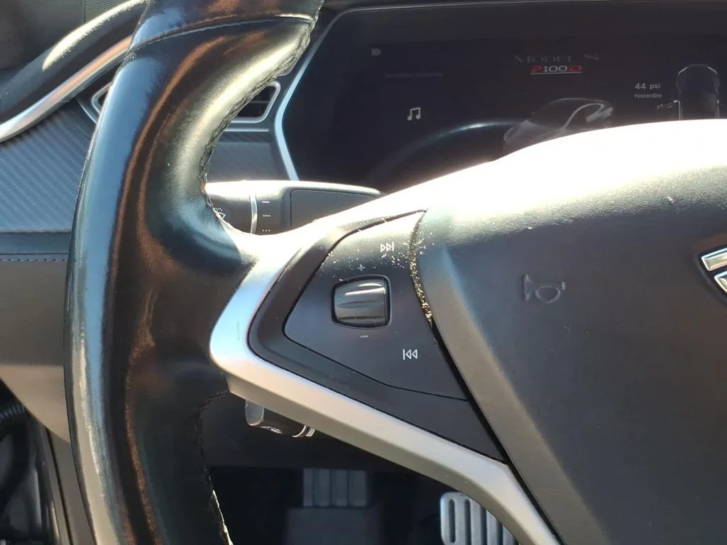 Used 2016 Silver Tesla P100D image 17