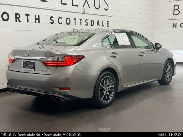 Used 2016 Silver Lexus 350 image 4