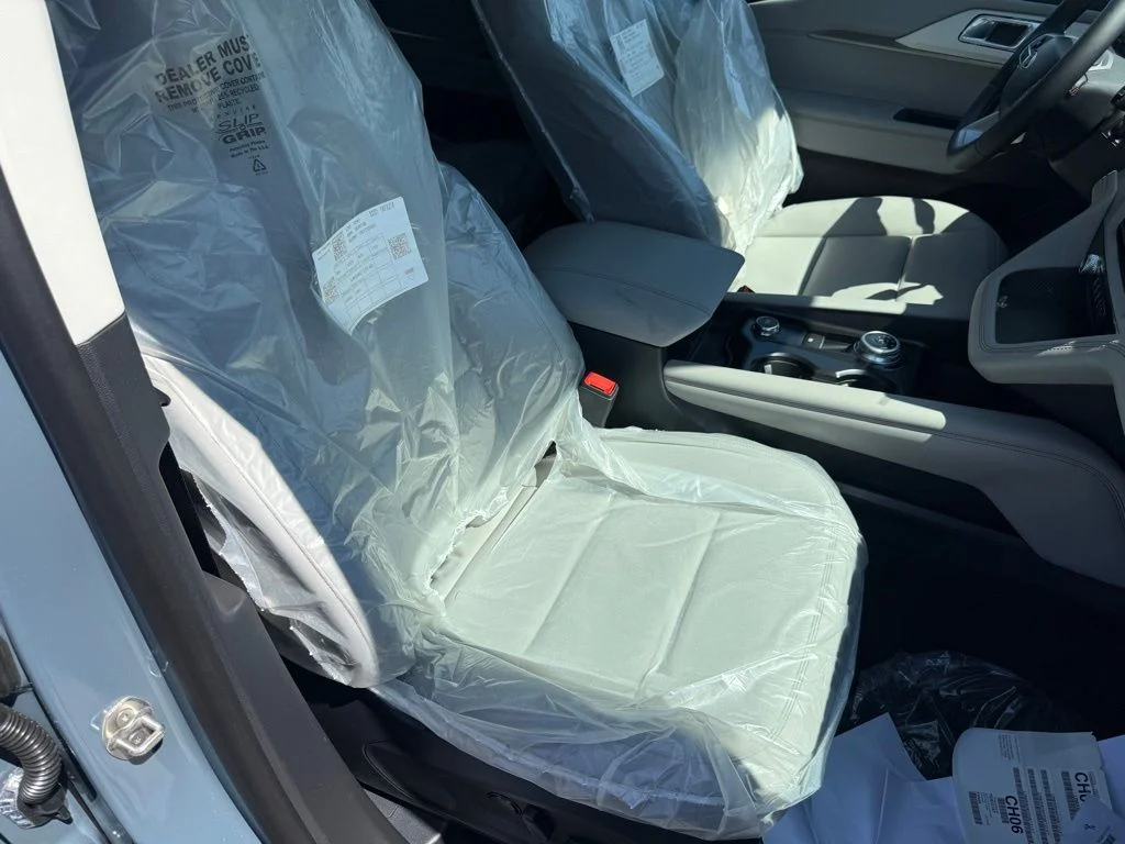 New 2026 Vapor Blue Metallic Ford Active image 61