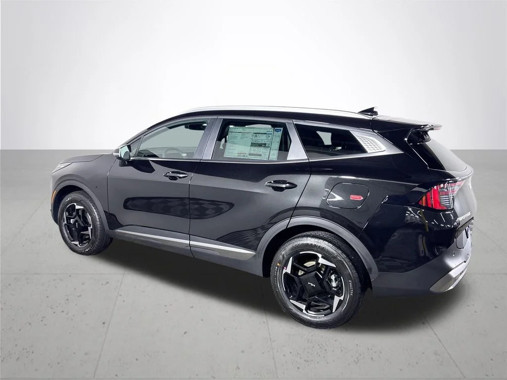 New 2026 Fusion Black Kia EX image 8
