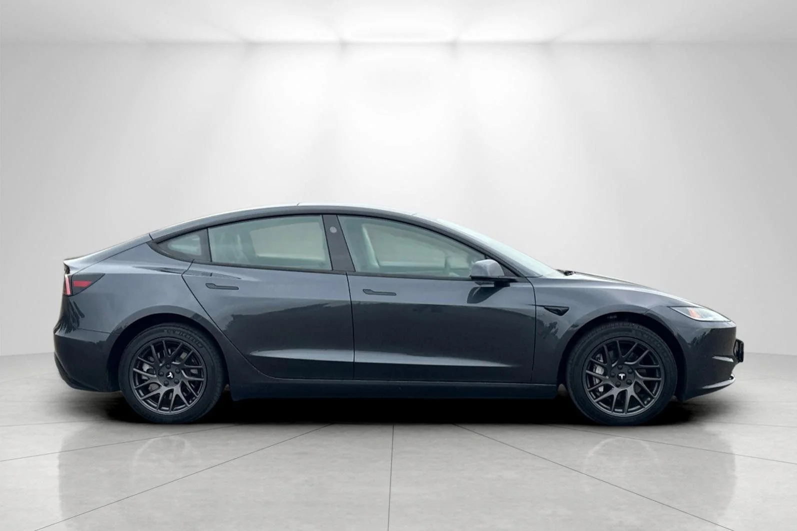 Used 2025 Tesla Model 3 Long Range with VIN 5YJ3E1EA0SF981022 for sale in National City, CA