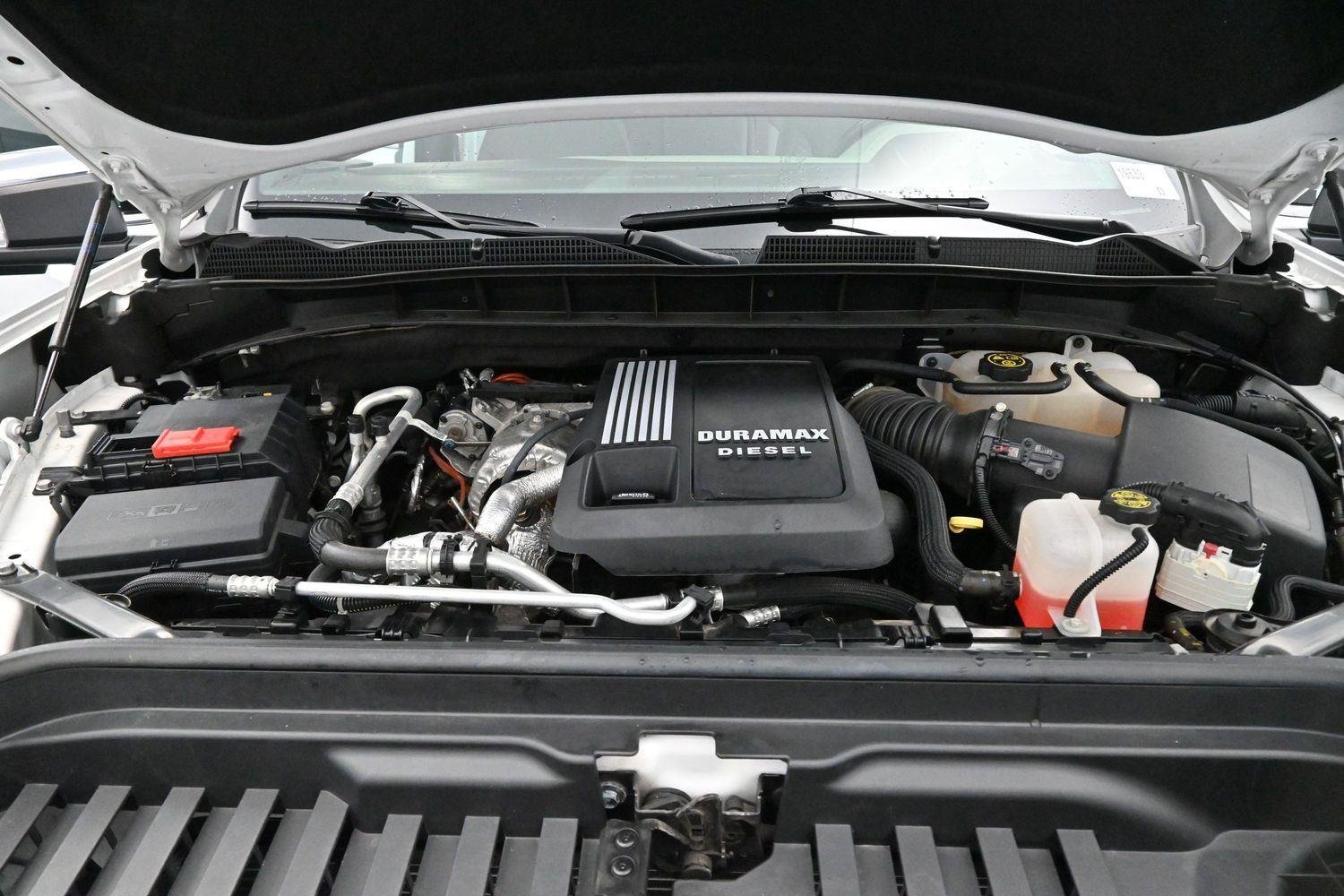 Used 2023 Summit White GMC SLT image 39