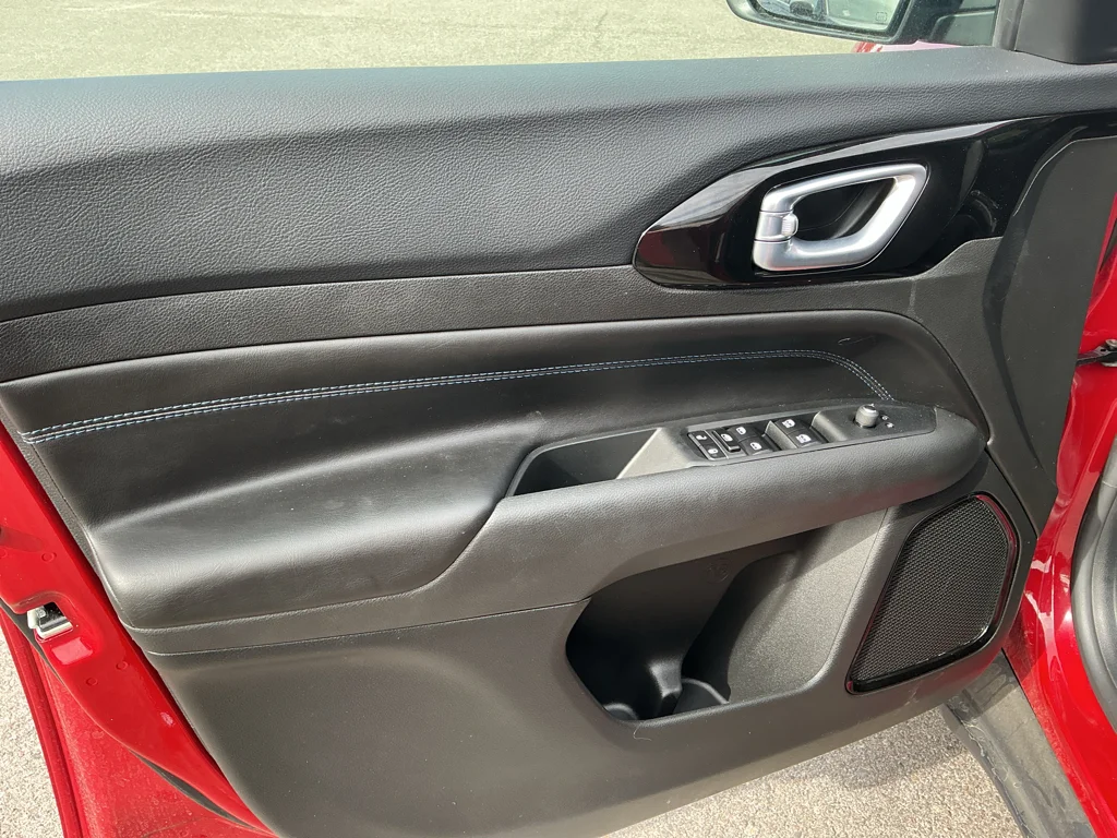 2026 Jeep Compass Latitude Altitude - Photo 12