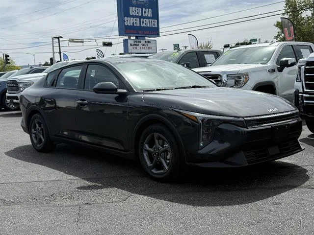 2025 Kia K4