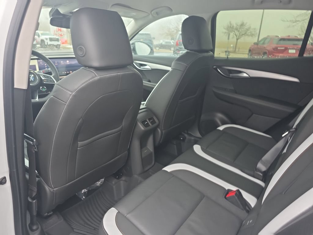 2026 Buick Envision Sport Touring - Photo 18