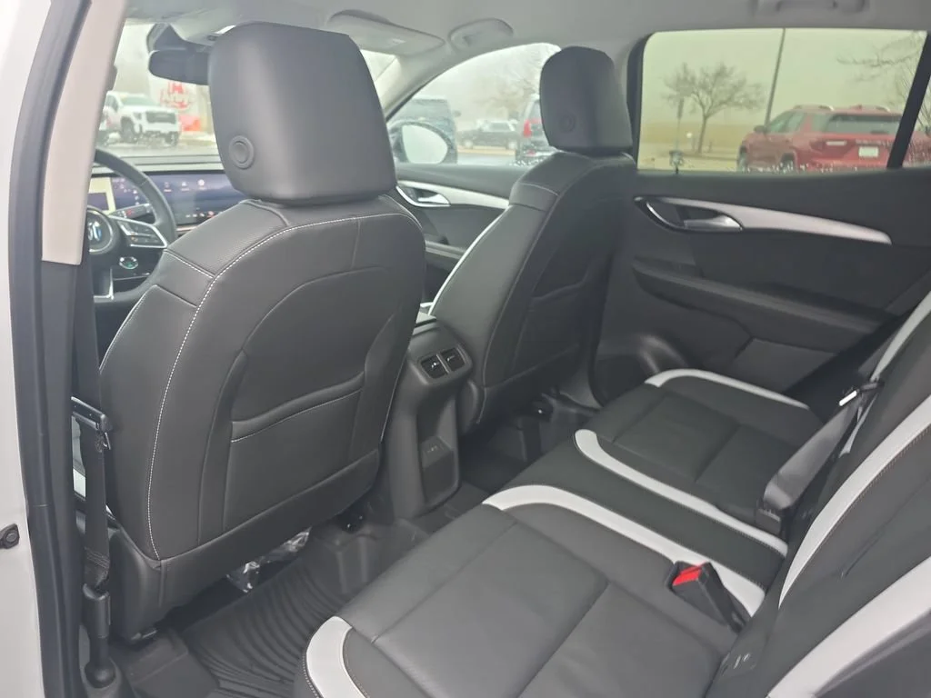 2026 Buick Envision Sport Touring - Photo 18