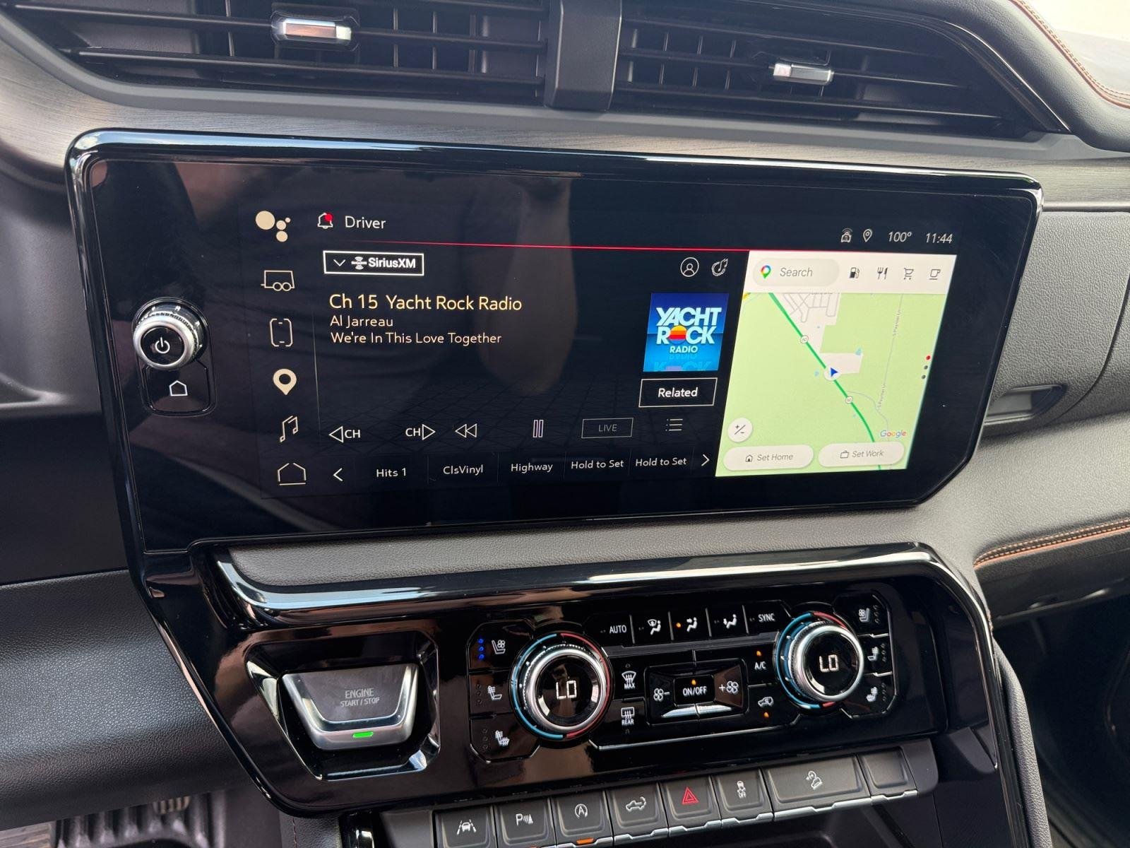 Used 2025 Summit White GMC AT4 image 19