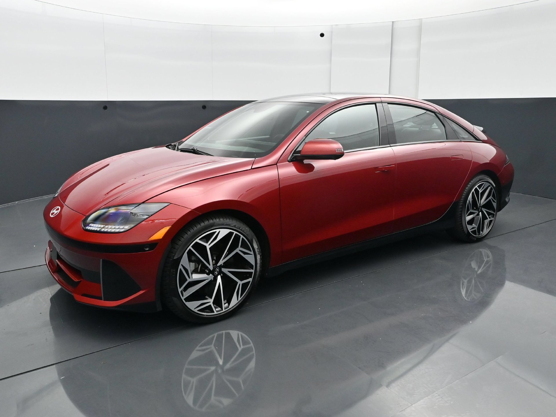 Used 2023 Hyundai IONIQ 6 Limited with VIN KMHM54AC4PA052315 for sale in Minneapolis, MN