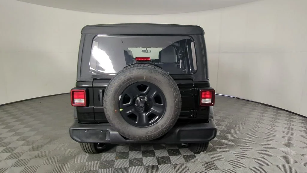 New 2026 Black Clear-Coat Exterior Paint Jeep Sport image 5