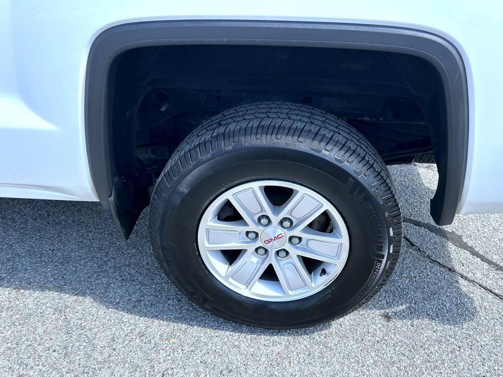 2018 GMC Sierra 1500 SLE - Photo 23