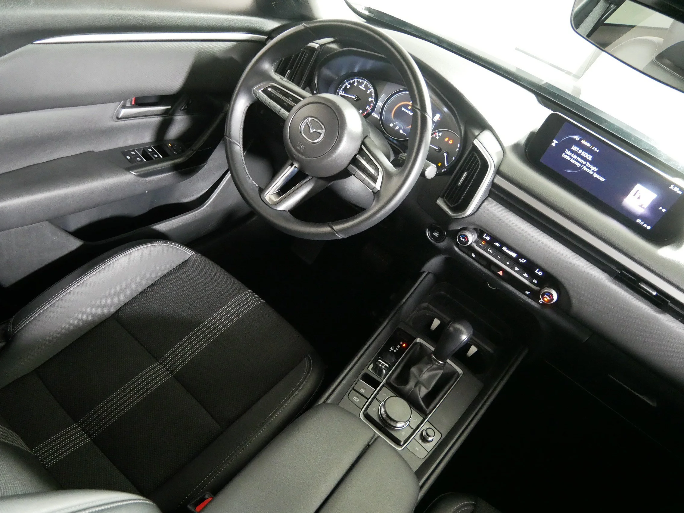 Used 2025 Jet Black Mica Mazda 2.5 S Preferred Package image 9