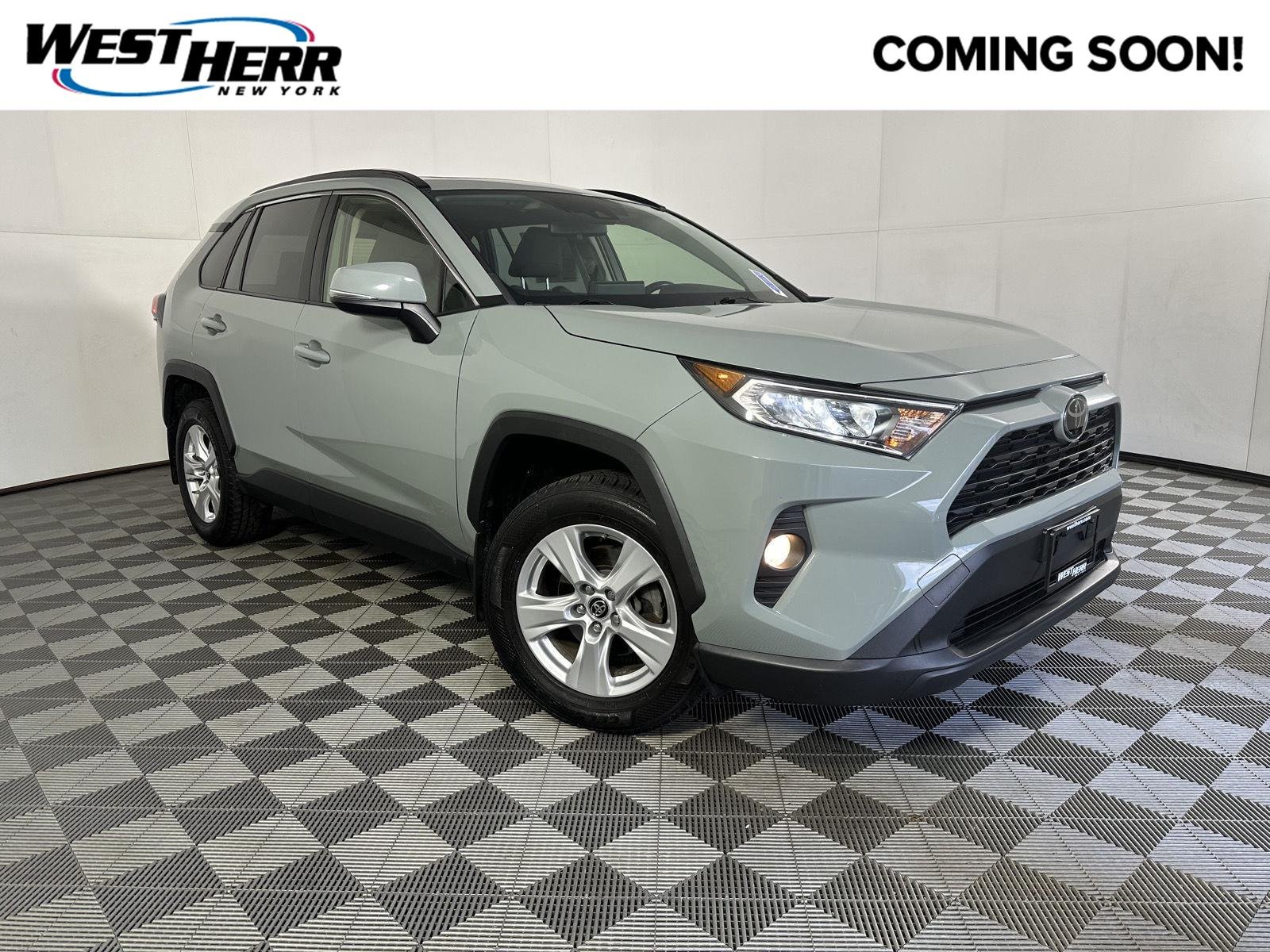 Used 2019 Lunar Rock Toyota XLE image 1