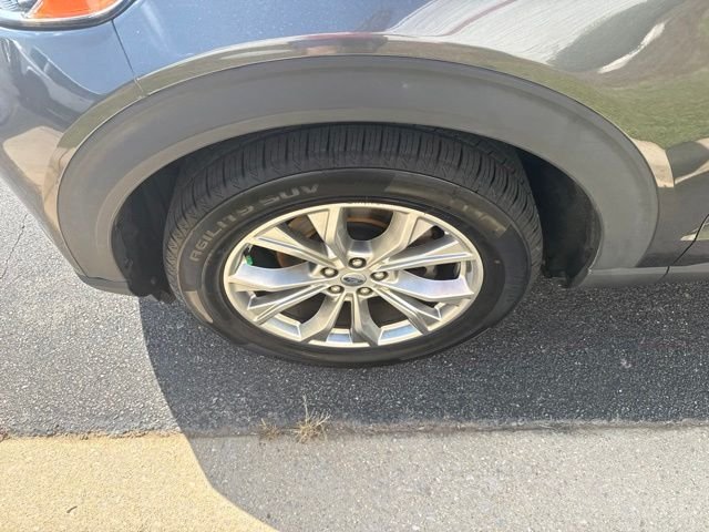 Used 2020 Gray Ford XLT image 11