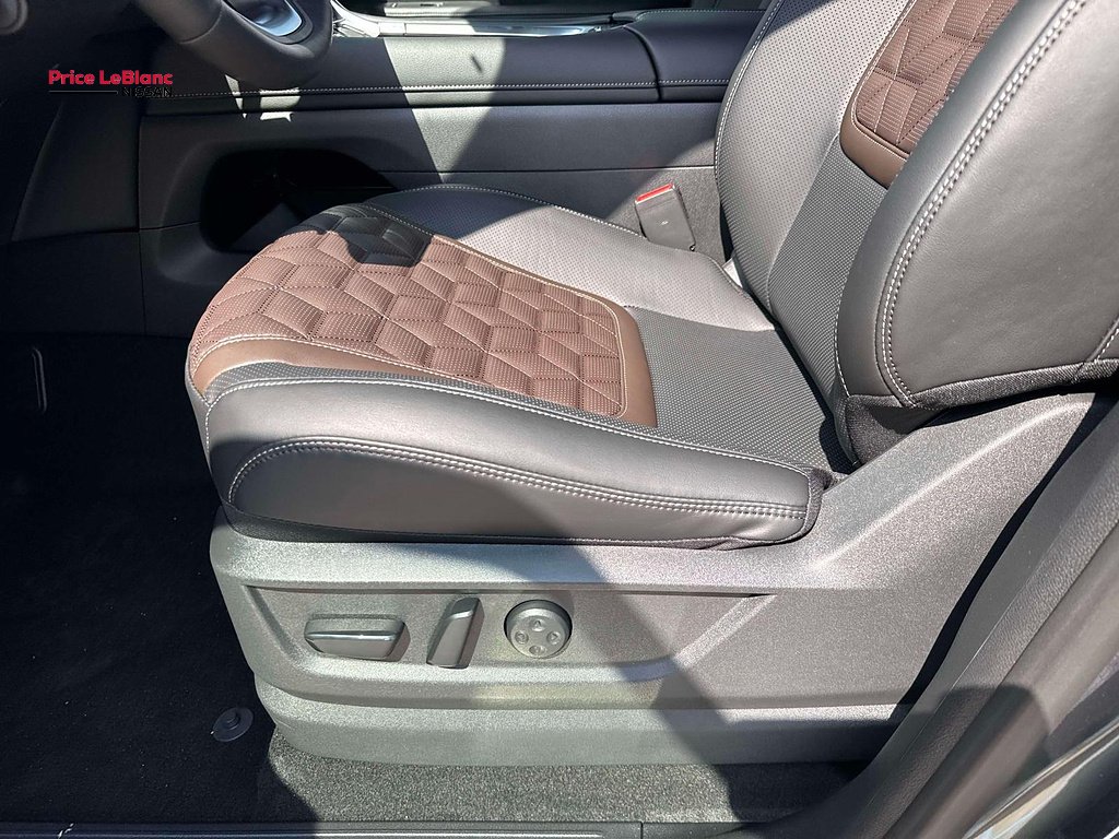 New 2026 Alpine Metallic Nissan Platinum image 11
