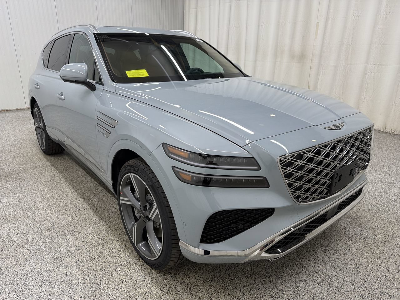 2027 GENESIS GV80