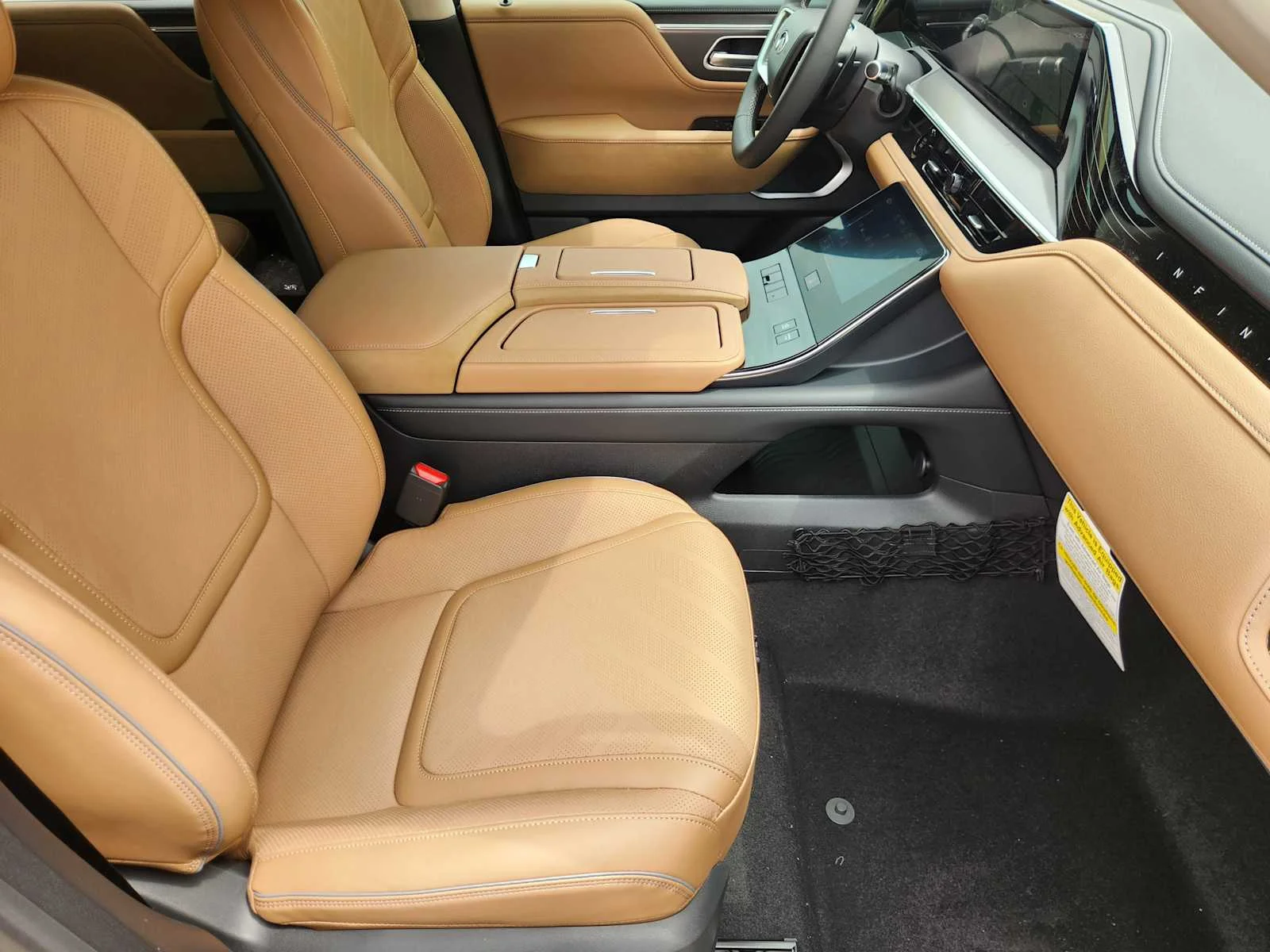 New 2026 BLACK OBSIDIAN INFINITI Luxe 2WD image 9