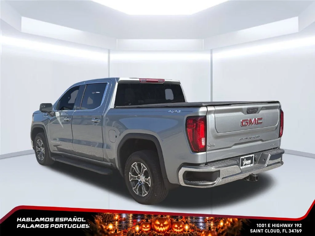 Used 2024 Sterling Metallic GMC SLT image 5