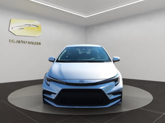 Used 2024 Silver Toyota SE image 2