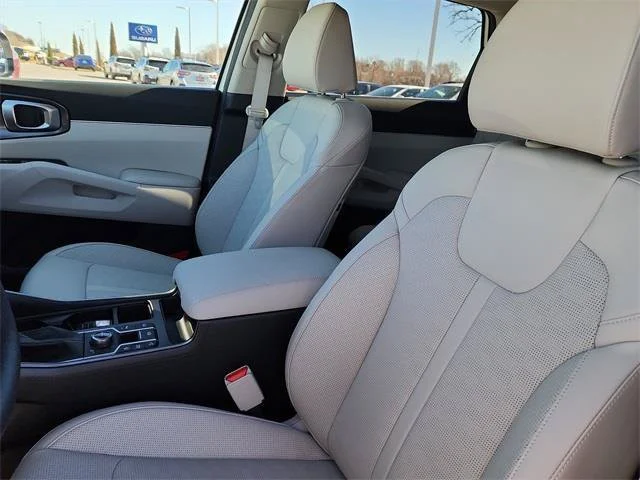 New 2026 White Kia S image 14