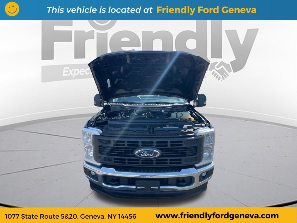 Used 2024 Gray Ford XL image 26