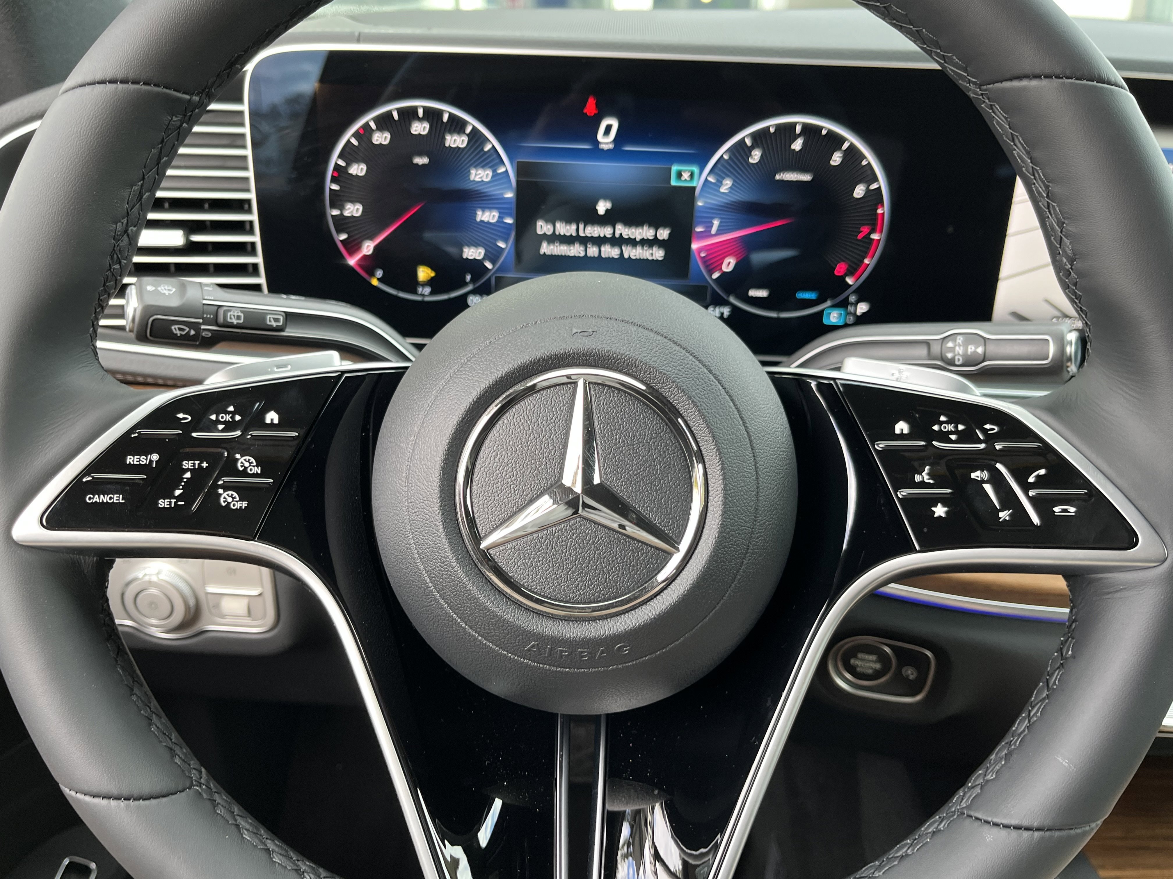 New 2026 Selenite Grey Metallic Mercedes-Benz GLE 350 image 25
