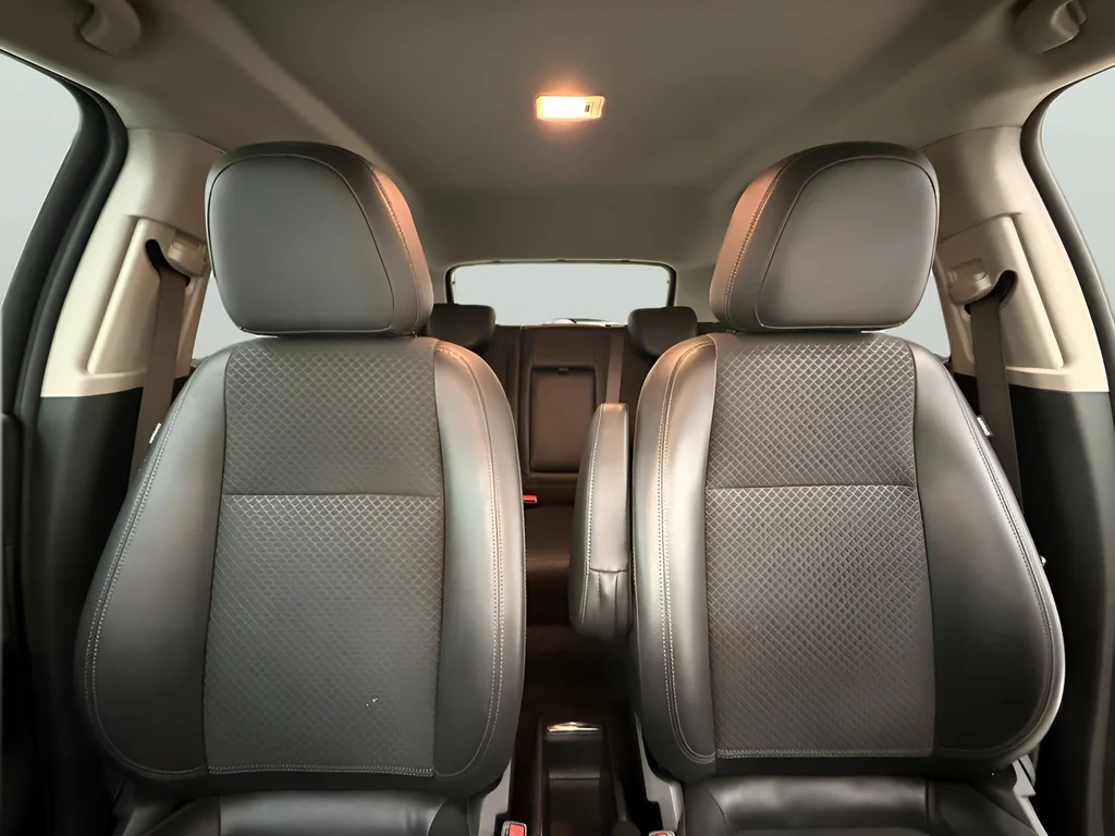 Used 2022 Summit White Buick Preferred image 15
