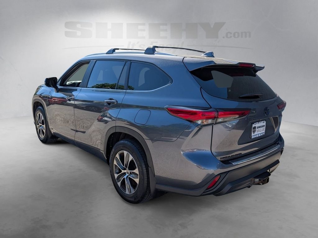 Used 2023 Gray Toyota XLE image 14