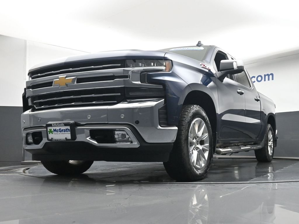 Used 2021 Blue Chevrolet LTZ image 7