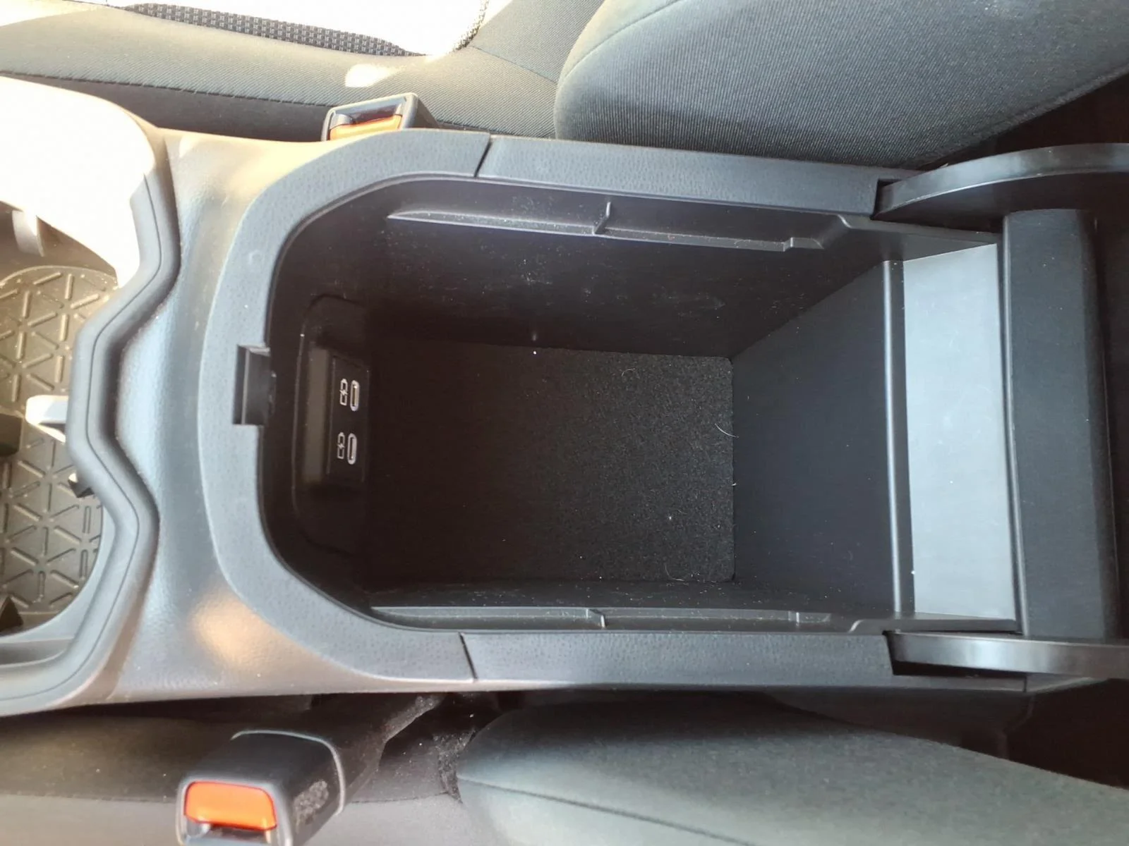 Used 2024 Silver Sky Metallic Toyota LE image 21