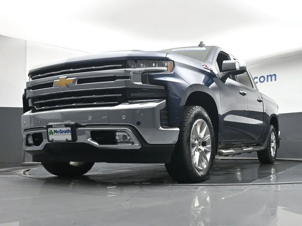 Used 2021 Blue Chevrolet LTZ image 7