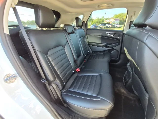 Used 2024 White Ford SEL image 33